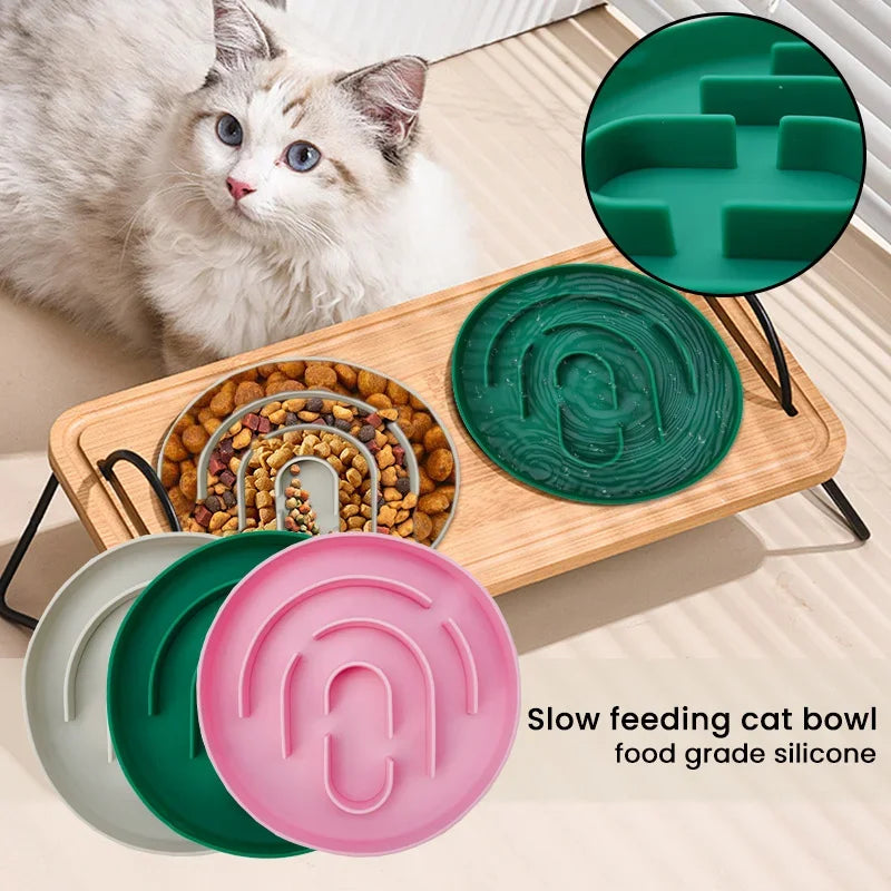 Slow Eating Silicone Non Slip Feeder Bowl For Cats Dogs